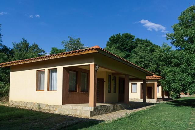 Perperеshka River Villas Stremtsi Buitenkant foto