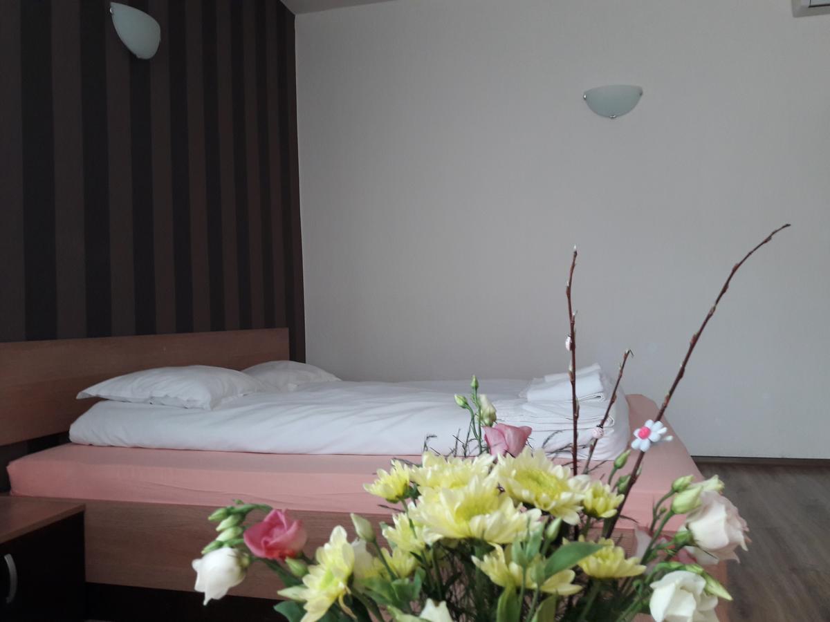 Perperеshka River Villas Stremtsi Buitenkant foto