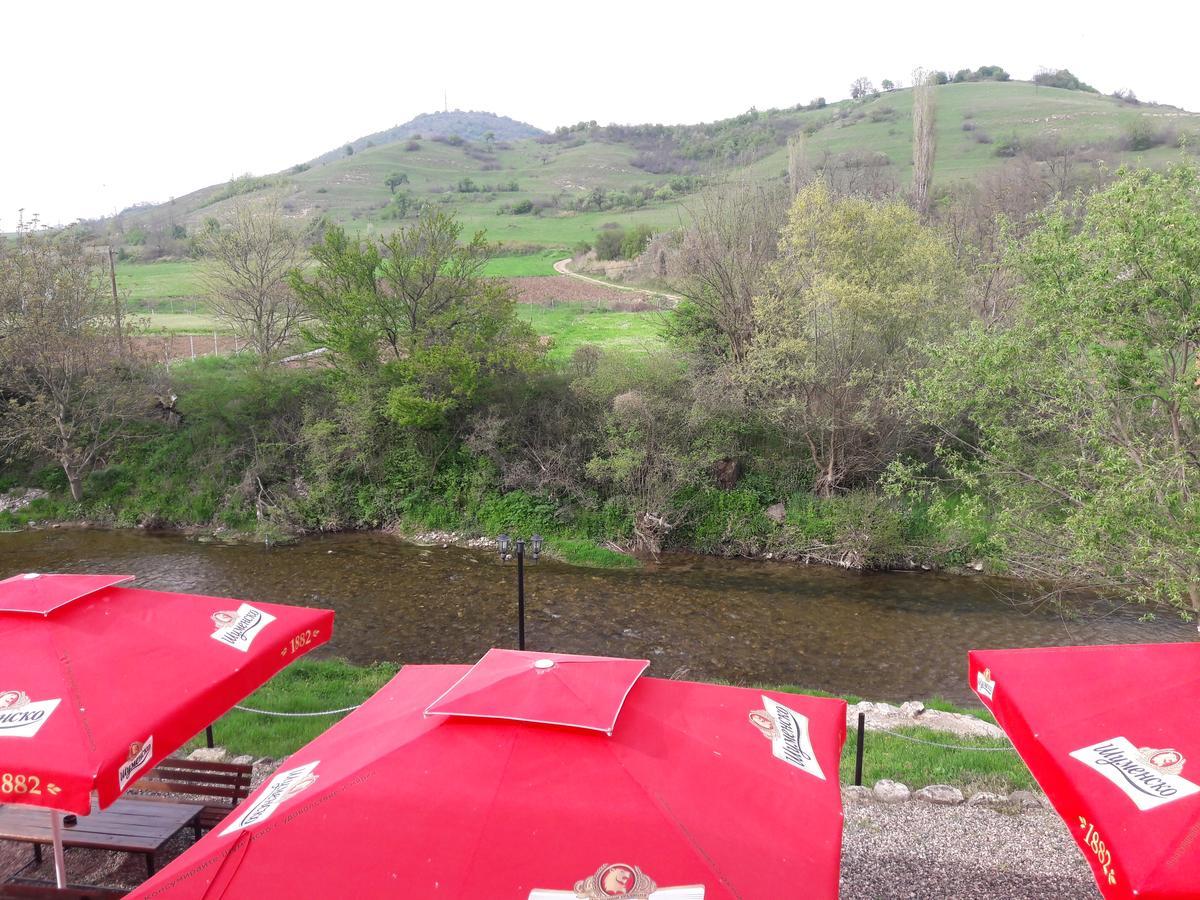 Perperеshka River Villas Stremtsi Buitenkant foto
